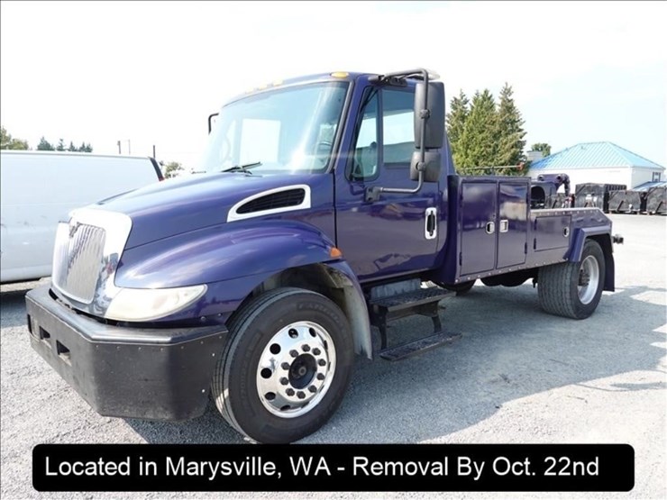 2005-international-4300-image-1