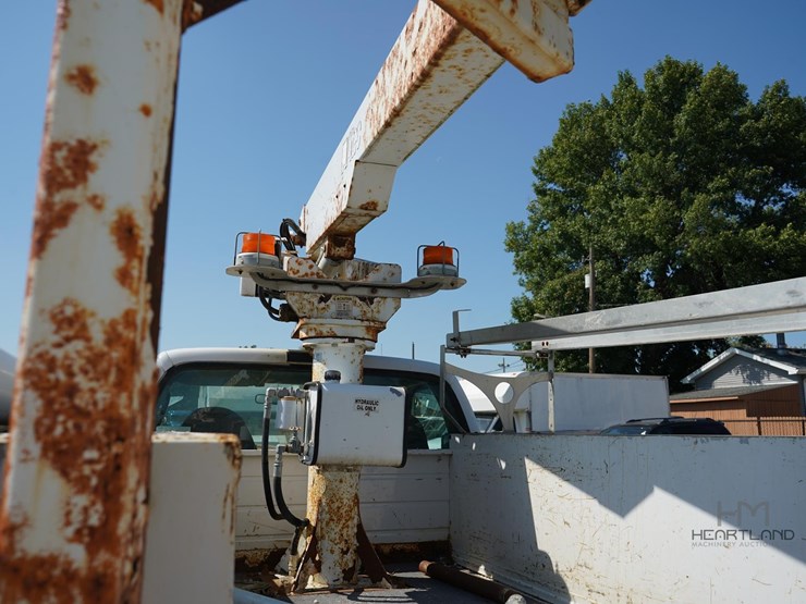 2004-ford-f450-sd-image-13