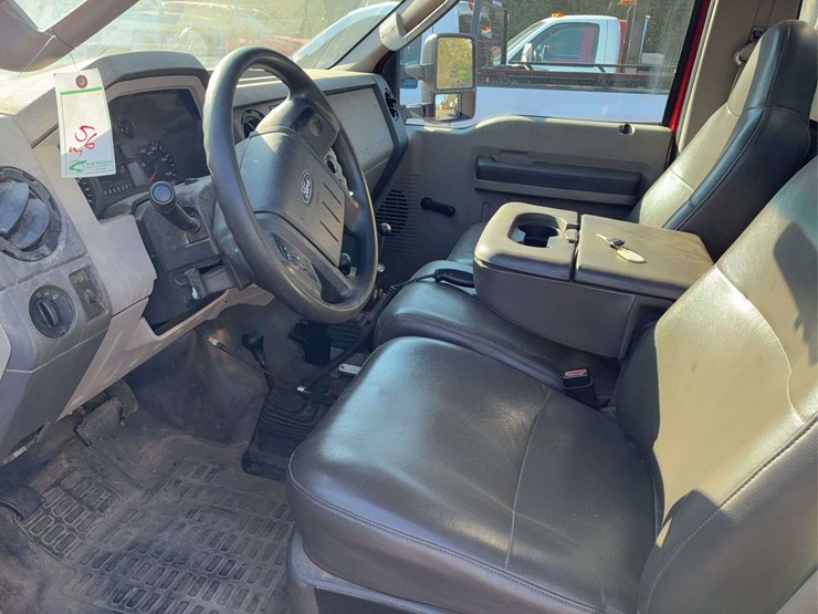 2008-ford-f550-image-30