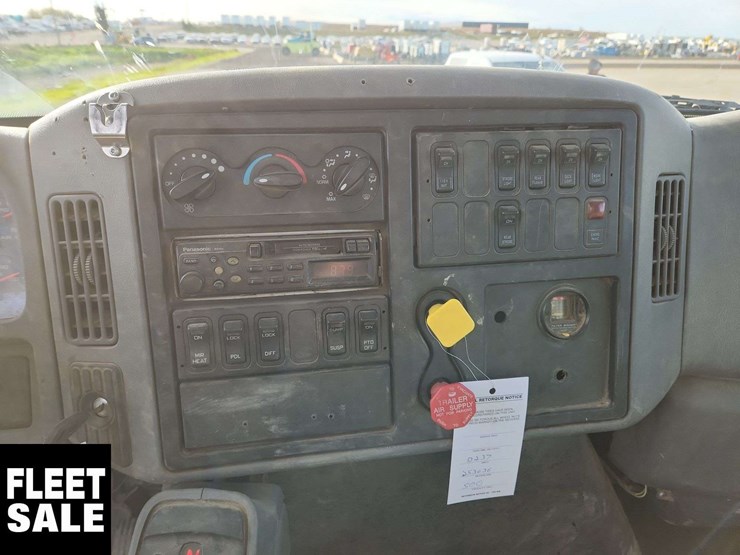 2005-international-workstar-7500-image-24