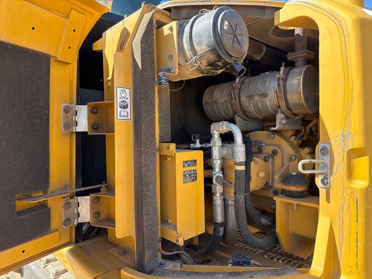 caterpillar-307e2-image-20
