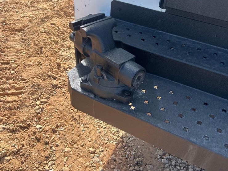 2018-ford-f350-sd-xl-image-6