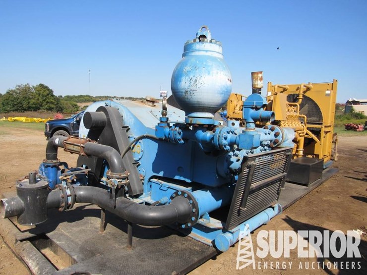 2013-caterpillar-d398-image-4