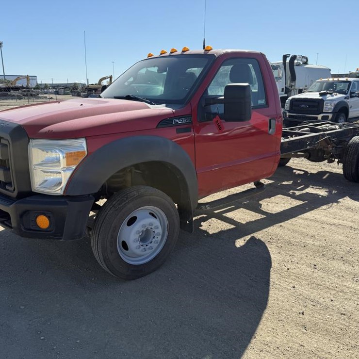 2011 FORD F450 XL