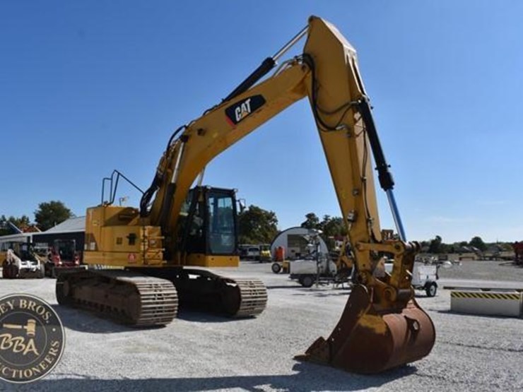 2015-caterpillar-328d-lcr-image-5