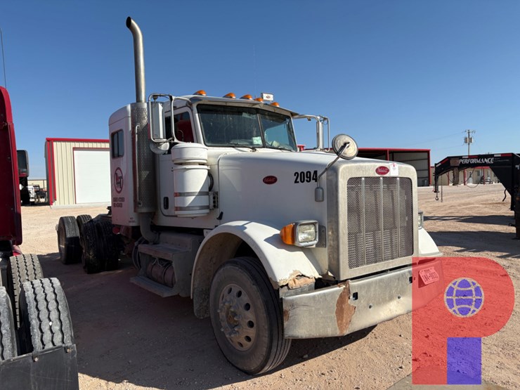 2013-peterbilt-367-image-2