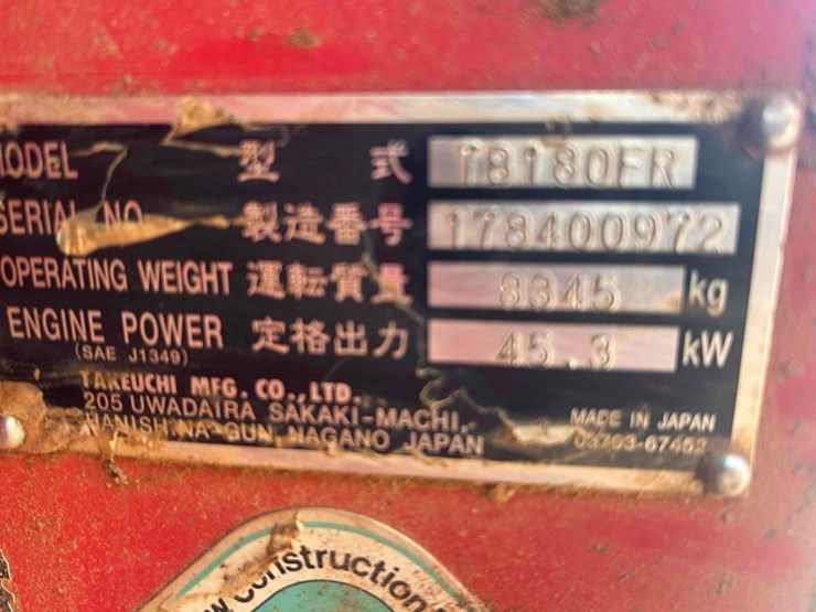 2013-takeuchi-tb180fr-image-43
