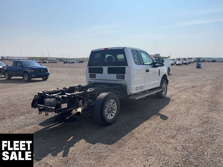 2018-ford-f350-image-4