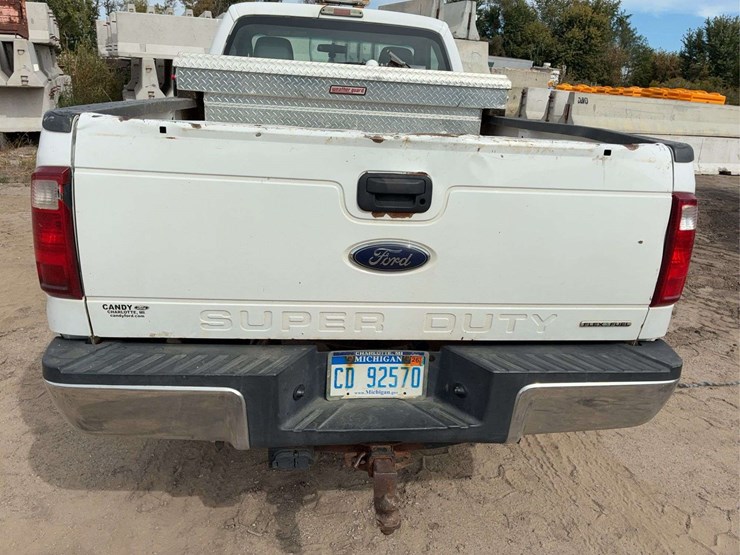 2014-ford-f250-image-13