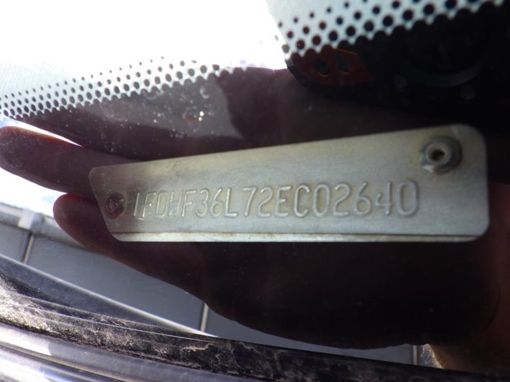 2002-ford-f350-image-16