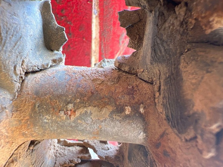 2018-takeuchi-tb240-image-11