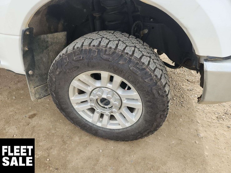 2021-ford-f350-image-34