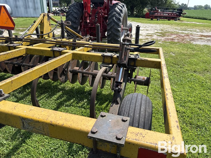 soil-master-chisel-image-17