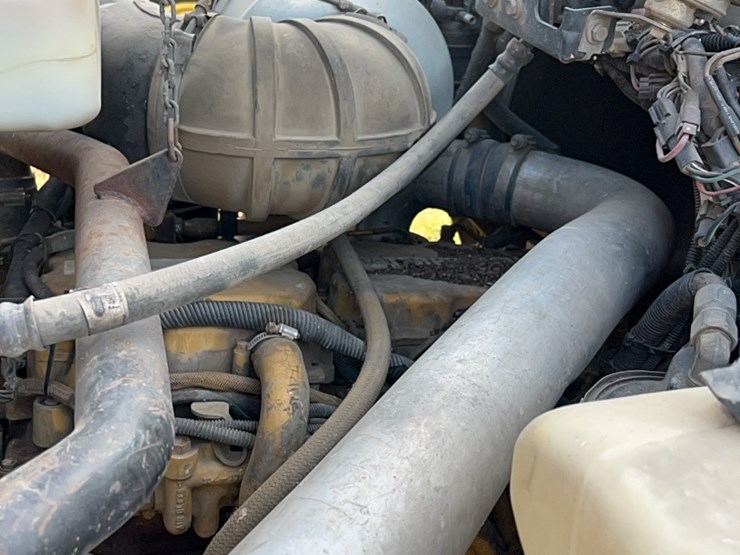 1995-ford-l9000-image-36