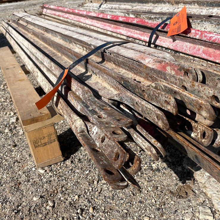 #1952 • Bundle of (20) Scaffolding X Braces