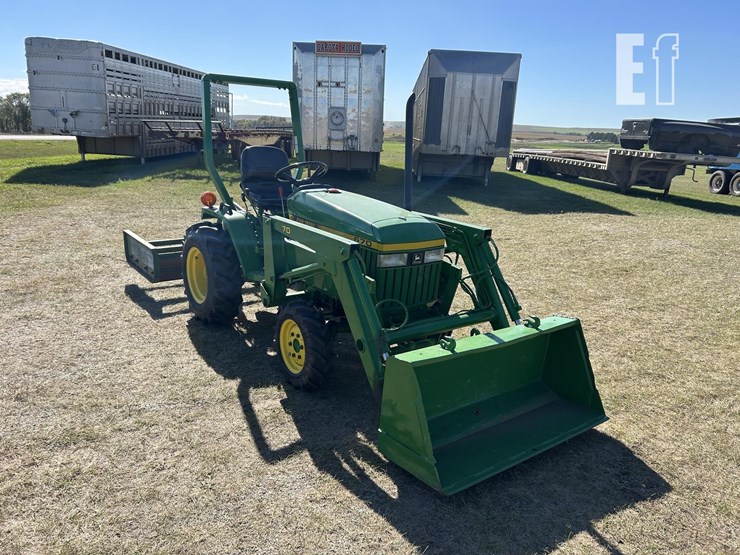 1992-john-deere-670-image-3