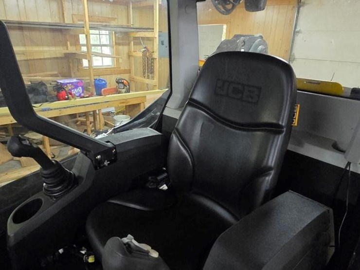 2021-jcb-270t-image-18