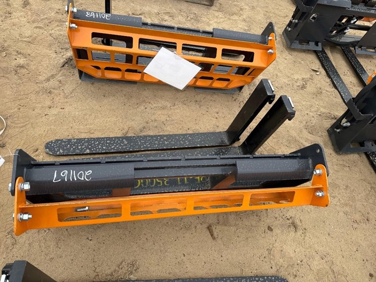 unused-landhonor-pf-11-3500g-pallet-forks-image-3