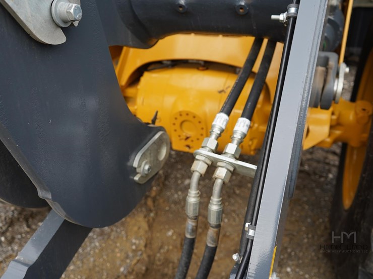 2024-deere-544-image-39