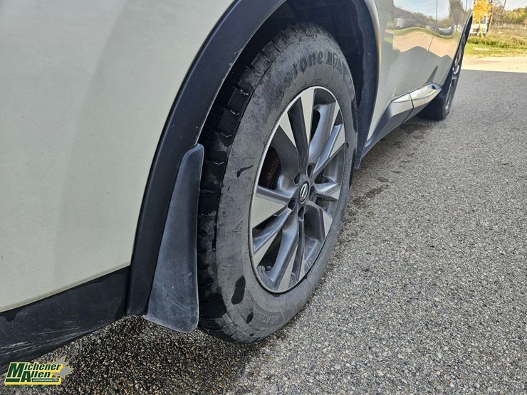 2016-nissan-murano-image-14