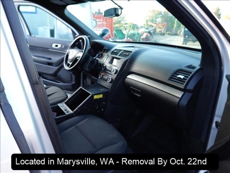 2018-ford-explorer-image-2