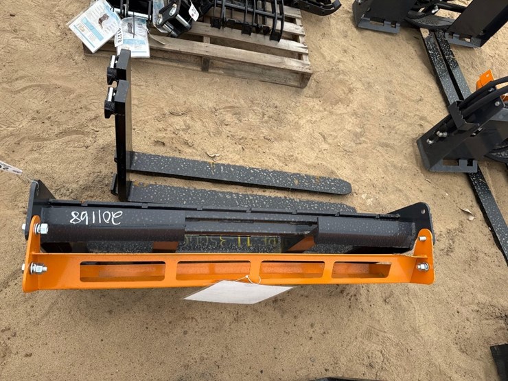 unused-landhonor-pf-11-3500g-pallet-forks-image-3