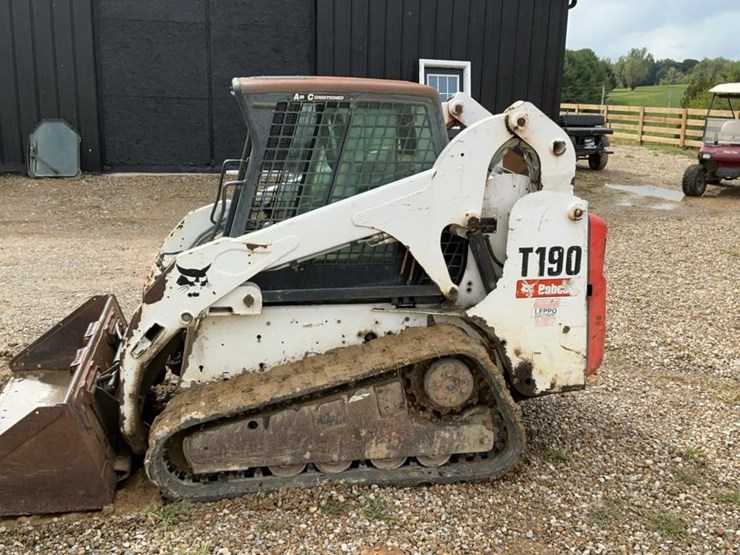 2008-bobcat-t190-image-2