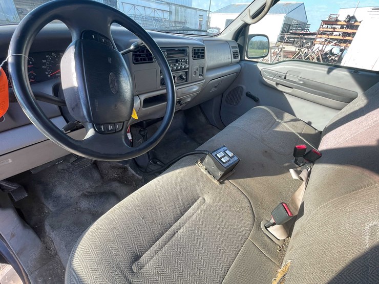 2000-ford-f250-xl-image-49