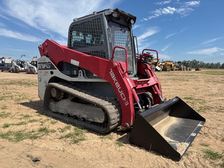 2021-takeuchi-tl12v2-image-4