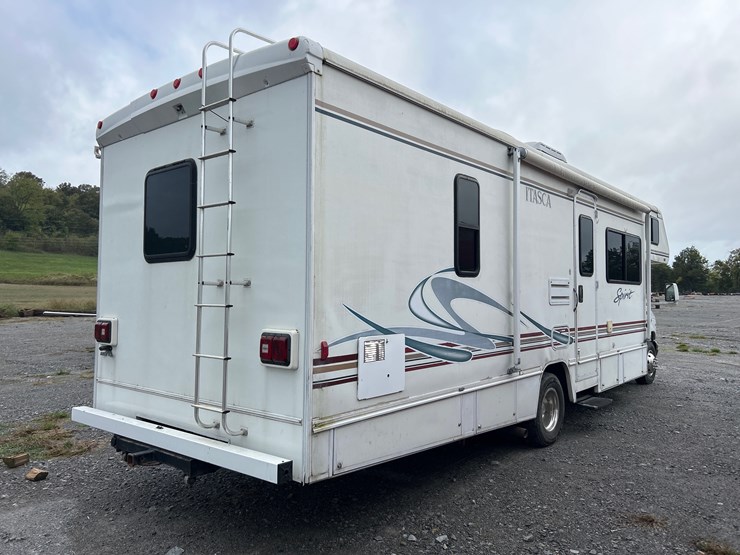 2002-ford-e450-image-4