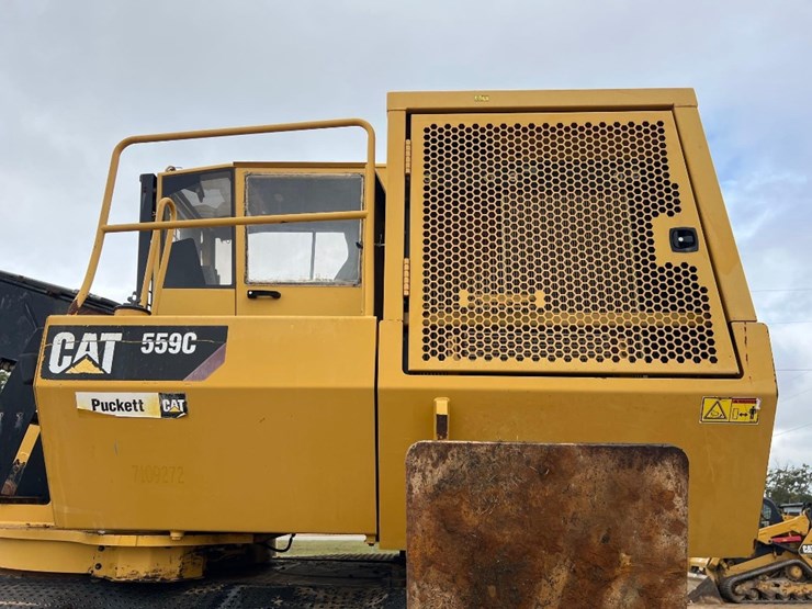 2013-caterpillar-559c-image-37