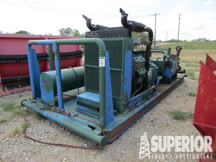 (9-9)-oilwell-jws-340-triplex-pump-p/b-detroit-6v--image-1
