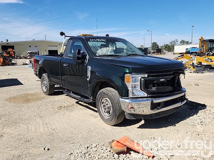 2020-ford-f250-xl-image-15