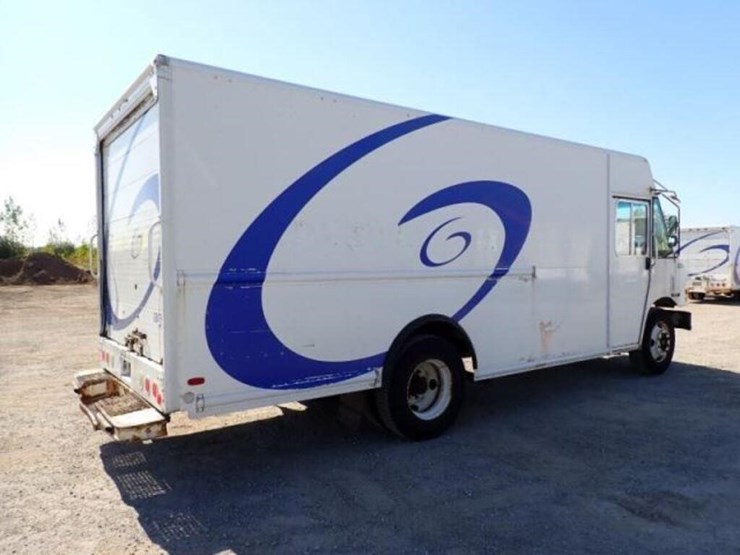 2008-freightliner-mt55-image-5