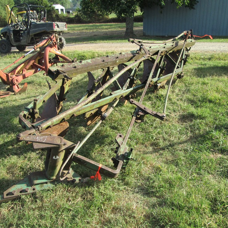 JOHN DEERE 5