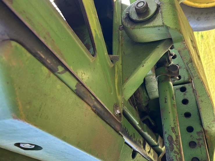 john-deere-4840-image-14
