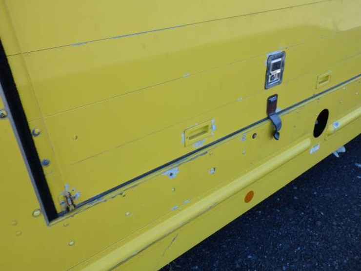 2016-freightliner-mt55-image-4