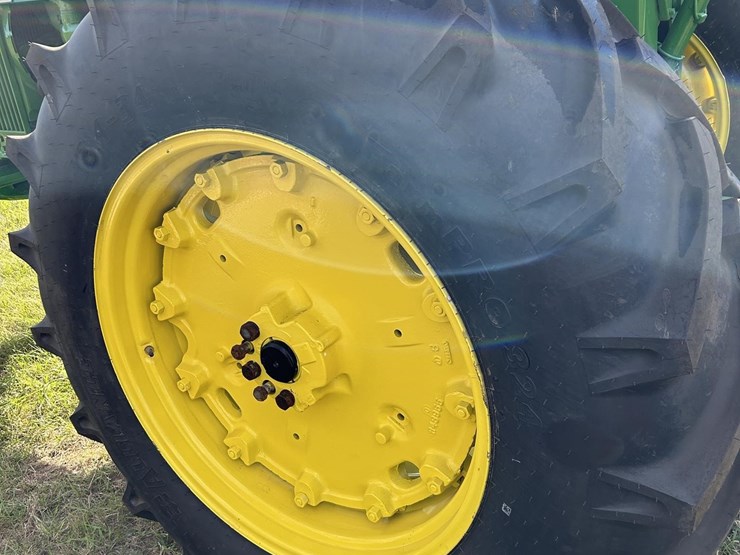john-deere-4020-image-36