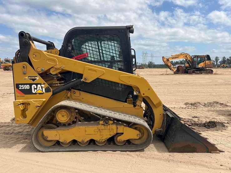 2019-caterpillar-259d-image-5