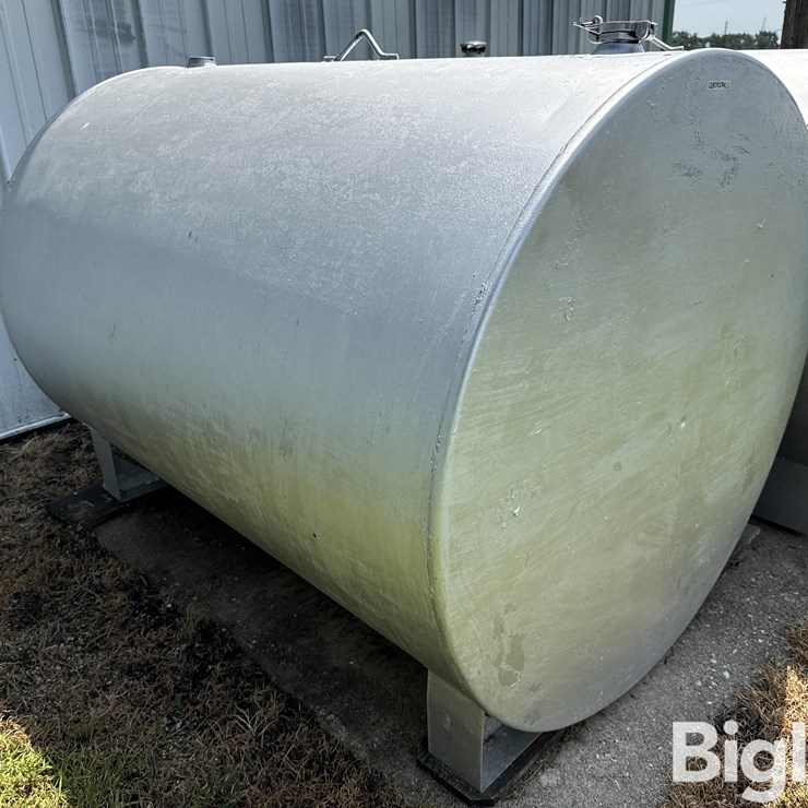 500-Gal Fuel Tank