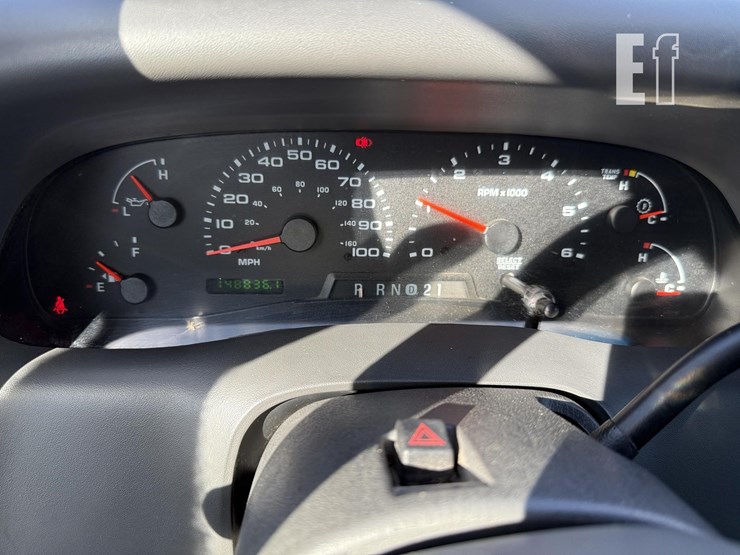 2002-ford-f250-lariat-image-35
