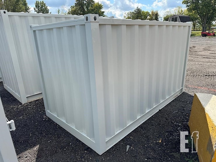hurricane-5'x10'x5.5'-shipping-container-image-3