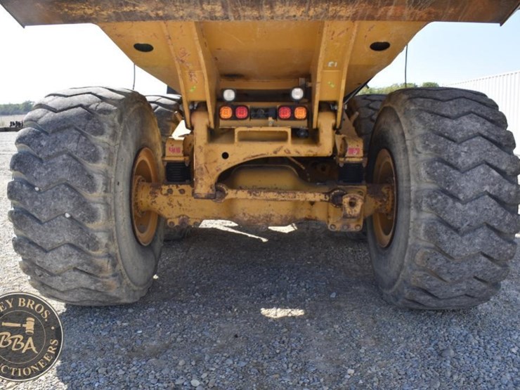 2012-caterpillar-740b-image-70