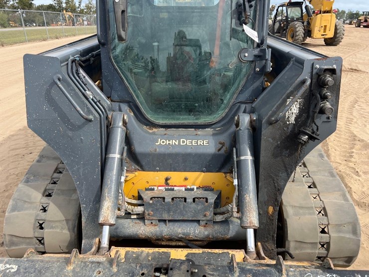 deere-325g-image-21
