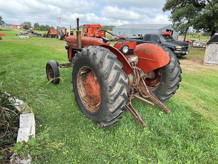 massey-ferguson-65-image-7