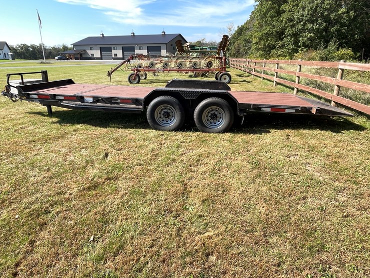 #1668-•-2018-road-warrior-tandem-axle-tilt-trailer-image-7