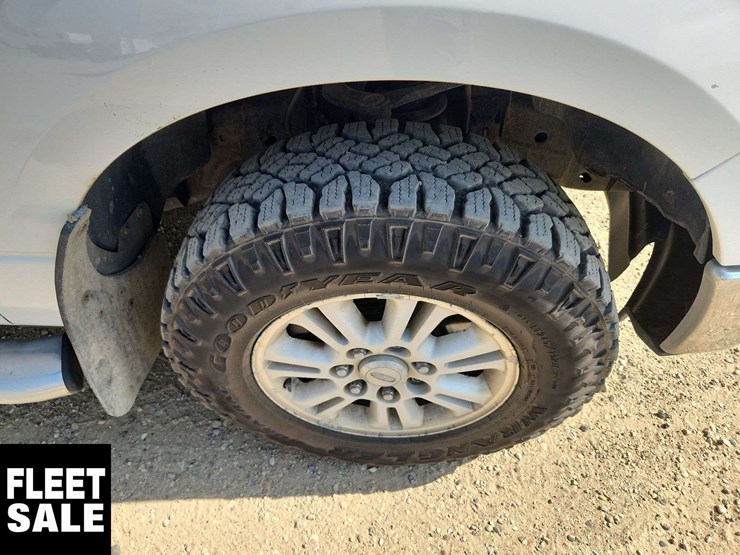 2013-ford-f150-image-30