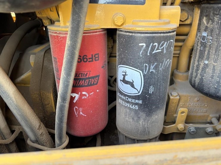 2011-deere-872gp-image-74