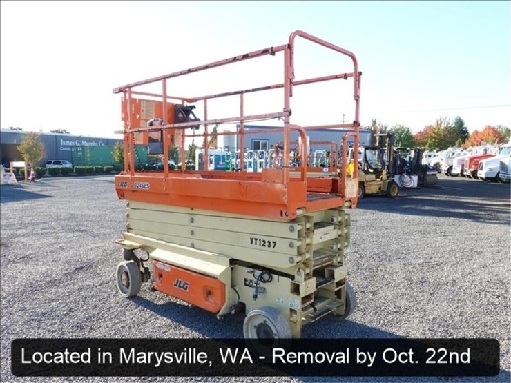 2020-jlg-3246es-image-7