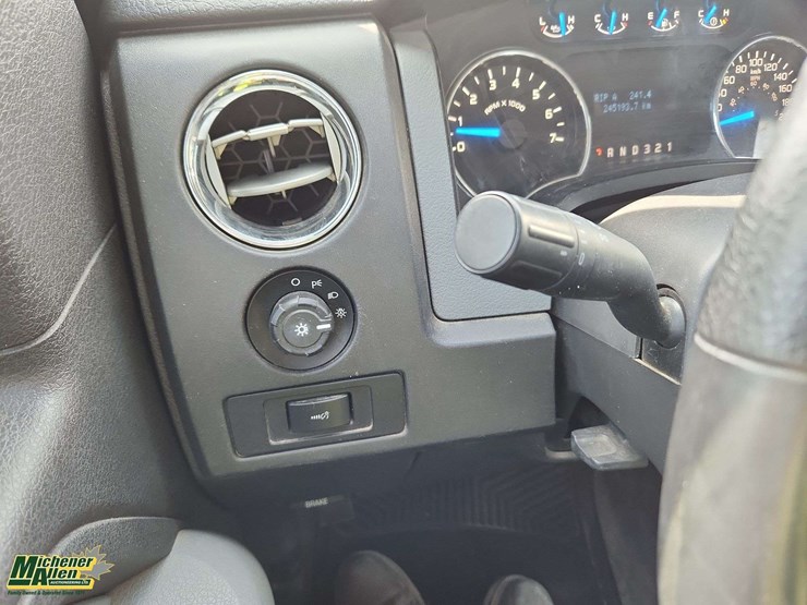 2013-ford-f150-image-11